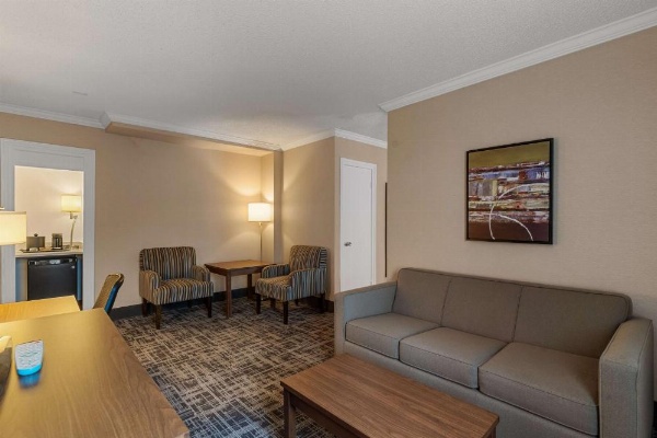 Best Western Ville-Marie Hotel & Suites image 18